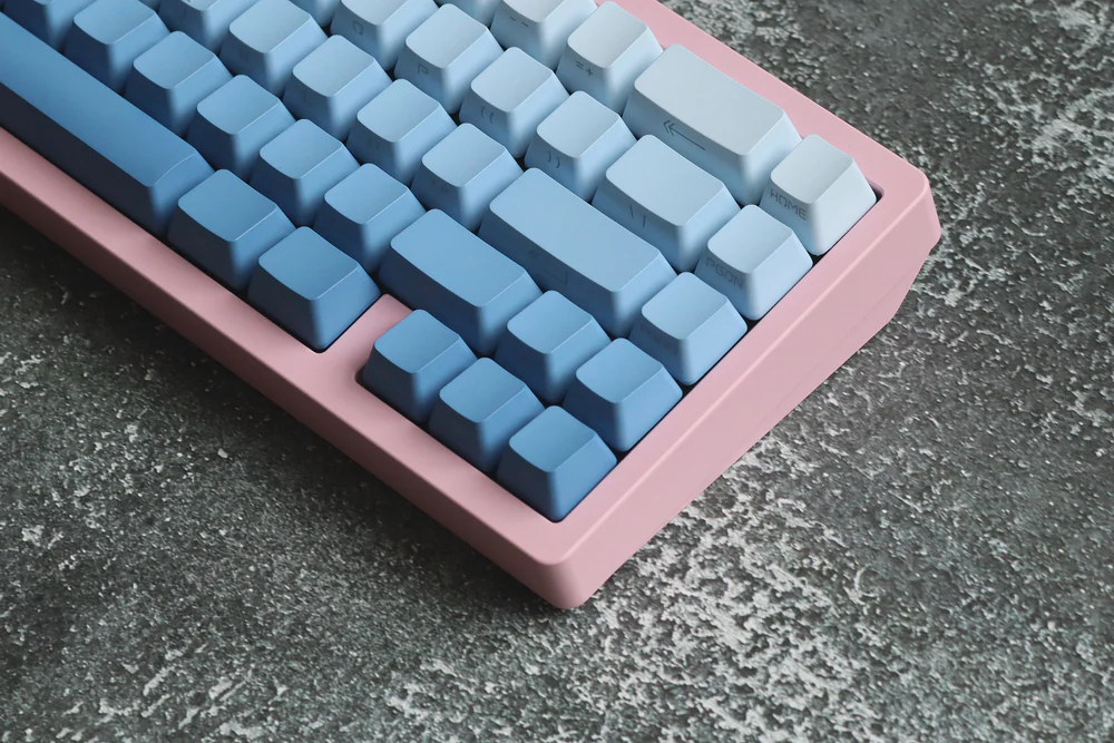 Fog Blue Gradient Backlight Keycaps4