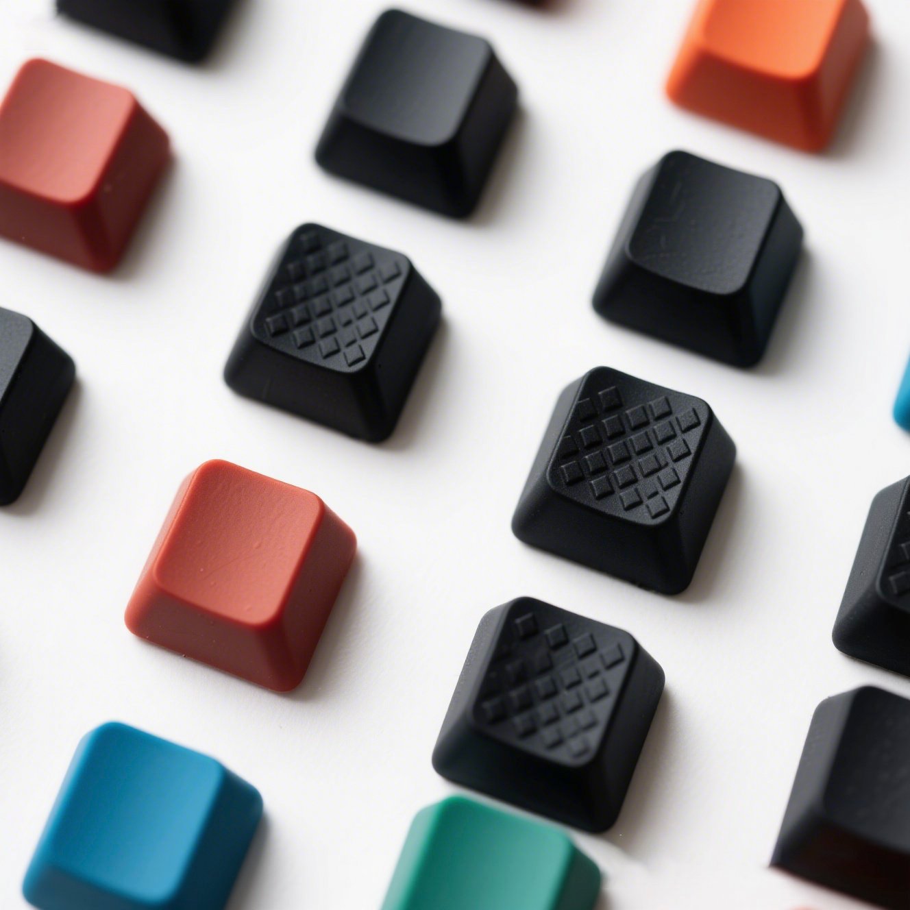 Rubber keycaps for backlit keyboards
