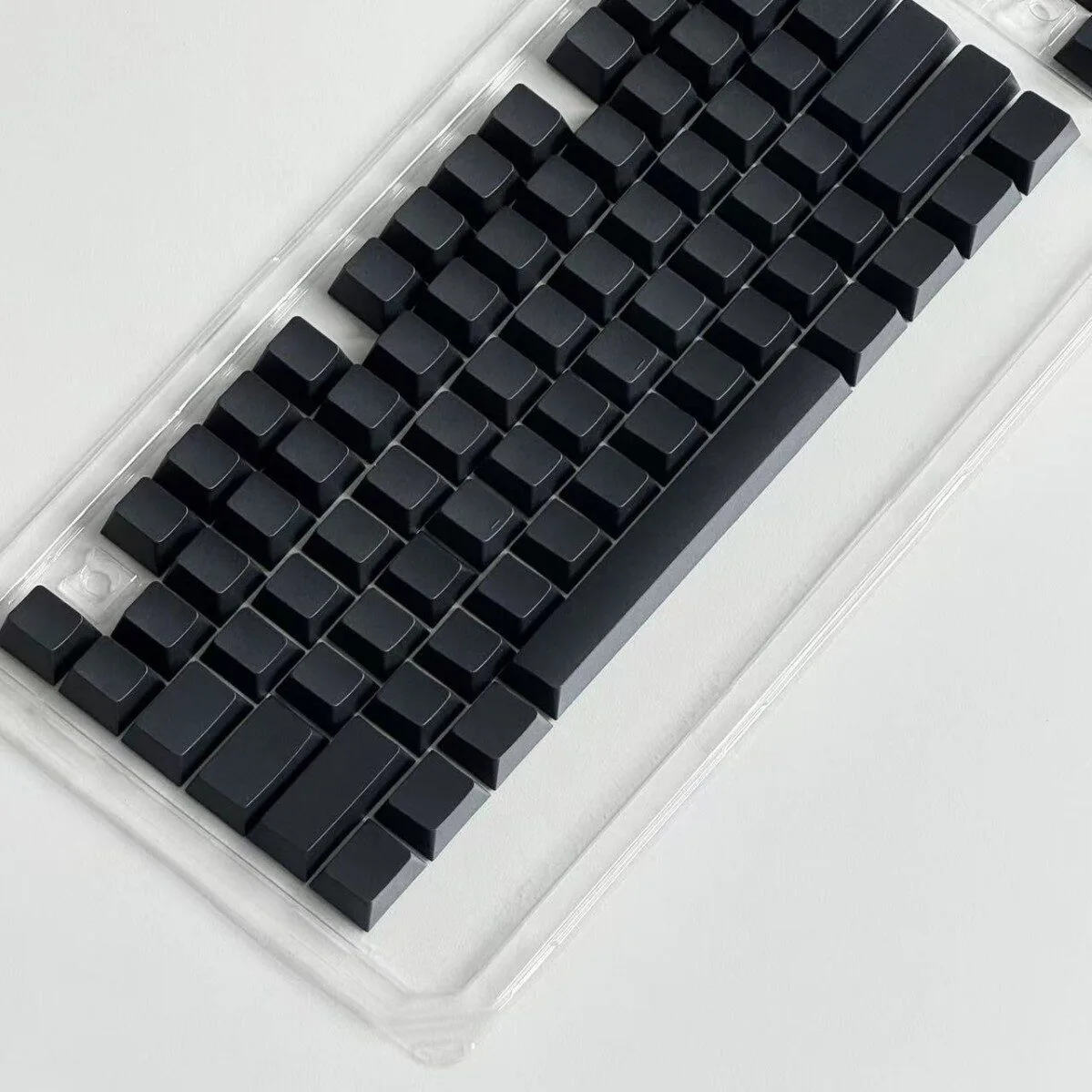 PBT Keycaps – Black OEM Profile 1.5mm Thick for MX Switches (108/68 Keys)