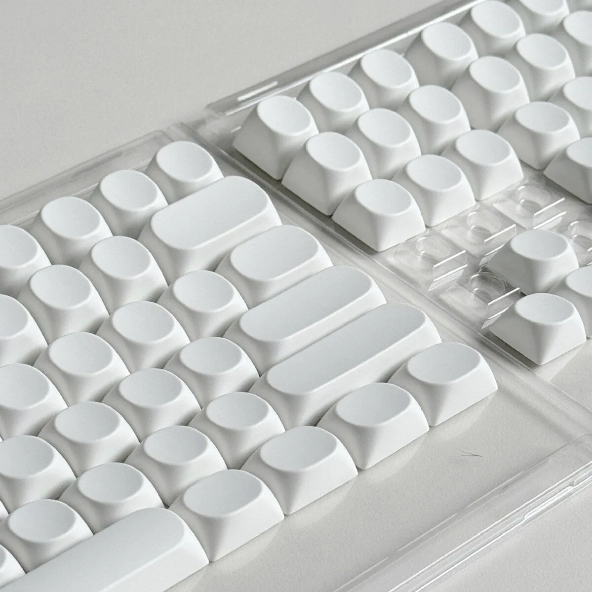 PBT Blank Keycaps – Pure White SO Profile 108-Key Set