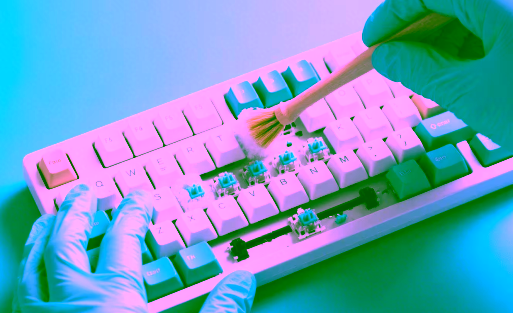 Clean Keycaps